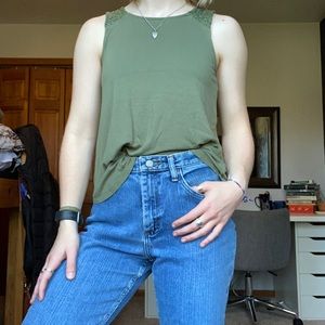 old navy tank